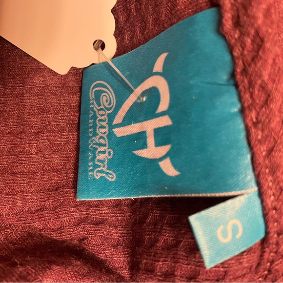 Cowgirl Hardware Long Sleeve Tee - Picture 7 of 7